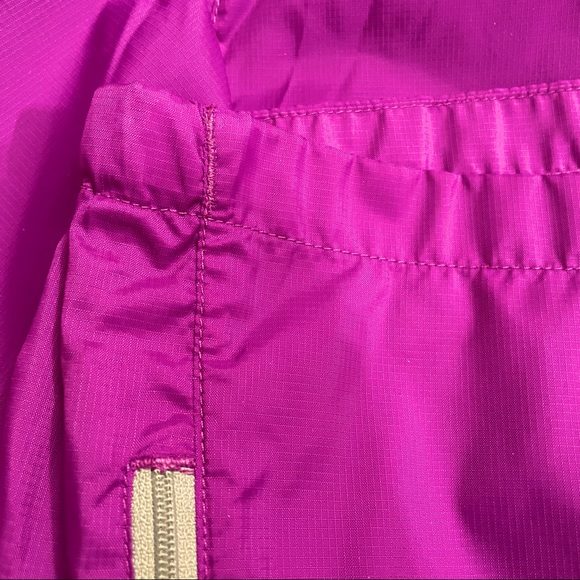 🎉13X HP🎉10/12 Girls The North Face Lightweight Rain Jacket - Picture 10 of 11